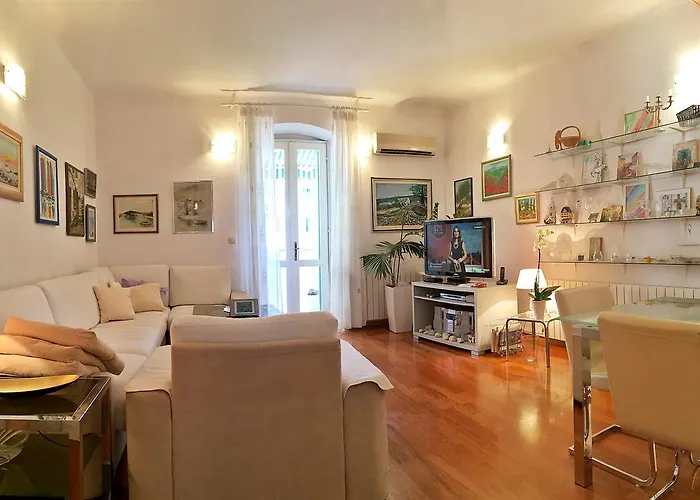 Klarina Apartments